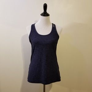 Fitted Reebok tank top